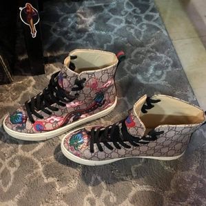 Gucci shoes